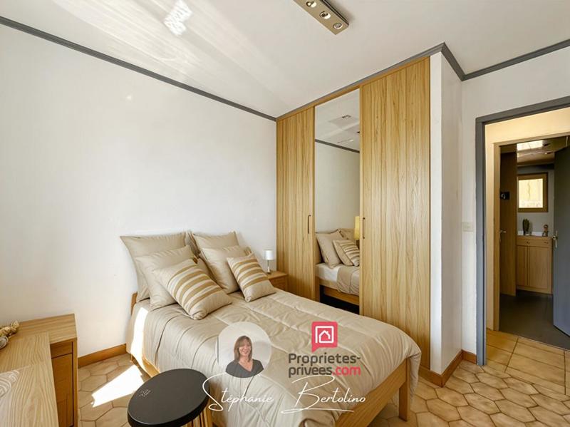 Maison - 114 m² - 3 pièces