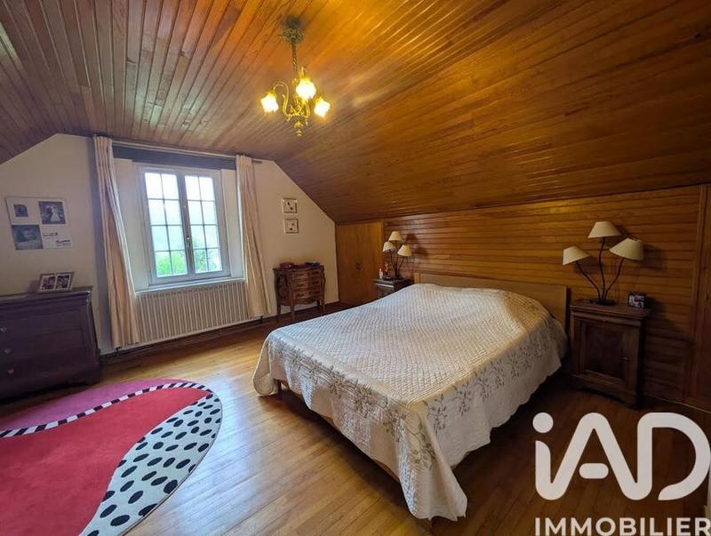 Maison - 180 m² - 6 pièces