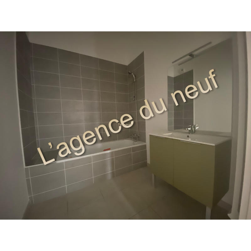 Appartement - 95 m² - 5 pièces