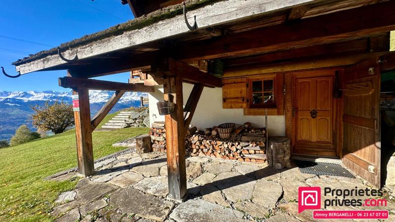 Maison - 105 m² - 4 pièces