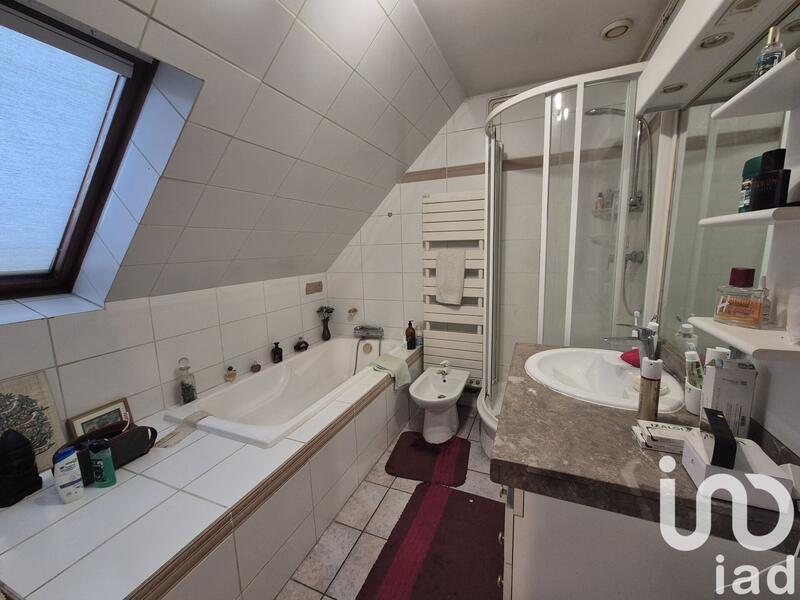 Maison - 130 m² - 4 pièces