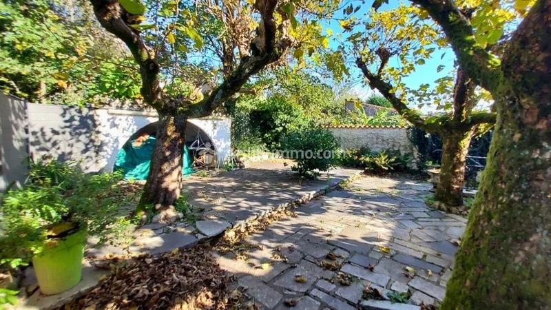 Immeuble - 411 m² - 14 pièces