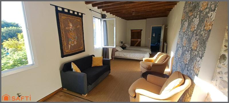 Maison - 416 m² - 13 pièces