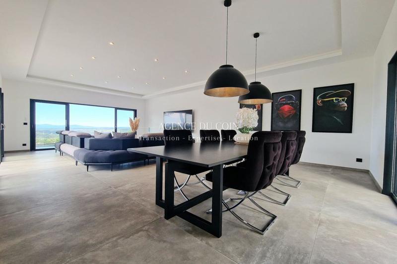 Villa - 180 m² - 7 pièces