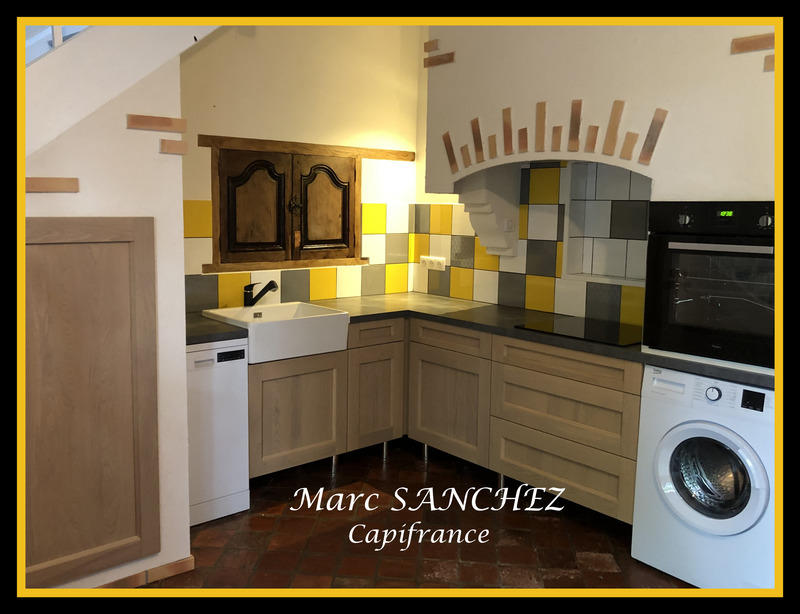 Maison - 302 m² - 9 pièces