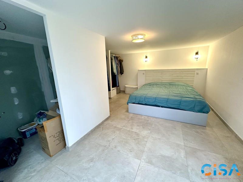 Maison - 105 m² - 4 pièces