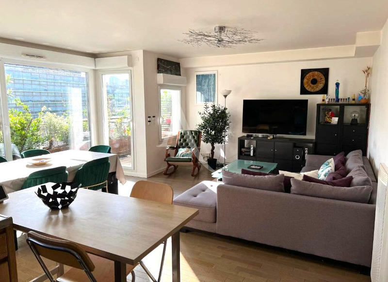 Appartement - 100 m² - 4 pièces