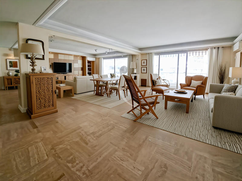 Appartement - 173 m² - 5 pièces