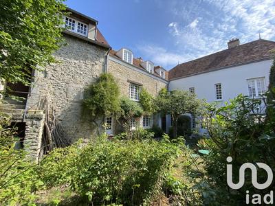 Maison - 246 m² - 9 pièces