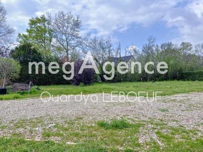 Terrain constructible - 470 m²