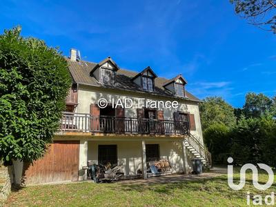 Maison - 129 m² - 9 pièces