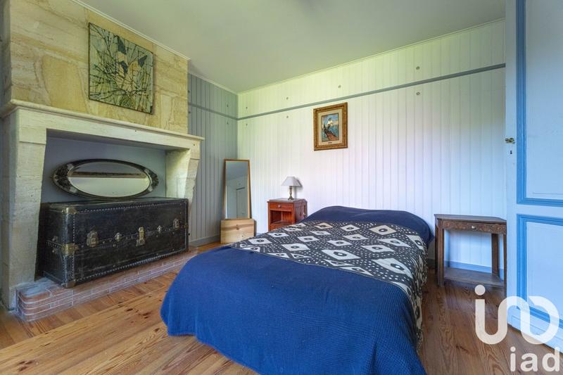 Maison - 200 m² - 8 pièces