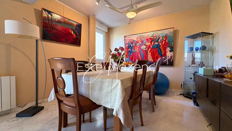 Appartement - 136 m² - 6 pièces