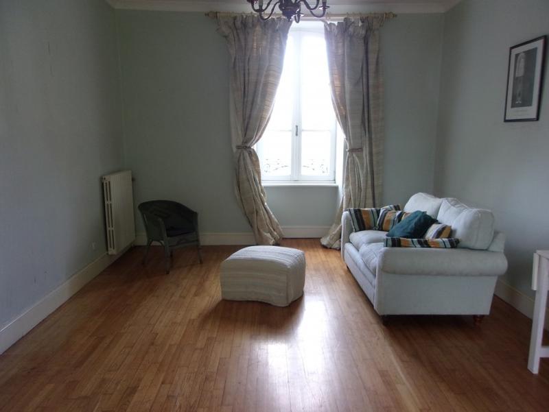 Maison - 176 m² - 8 pièces