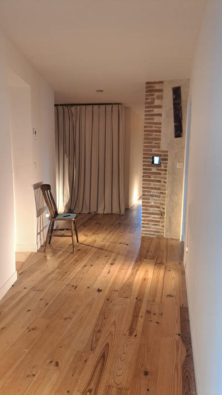 Maison - 244 m² - 11 pièces