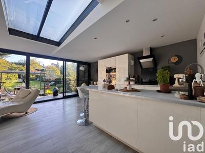 Maison - 129 m² - 6 pièces