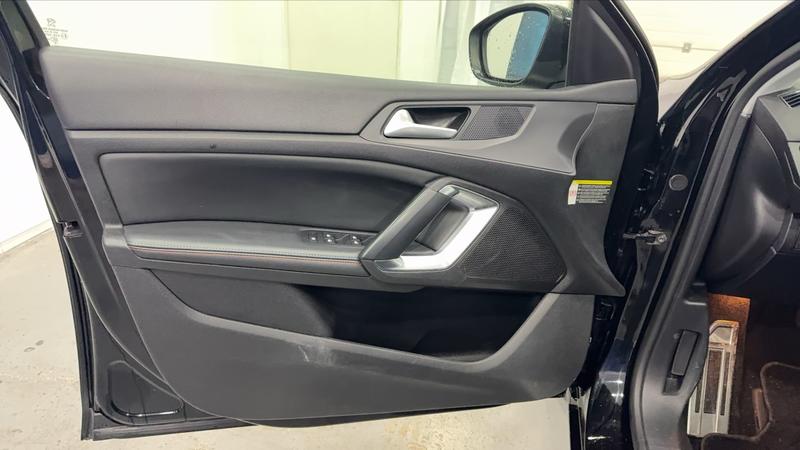 Peugeot 308 1.2 PureTech 130 Eat8 Tech Edition - Automatique