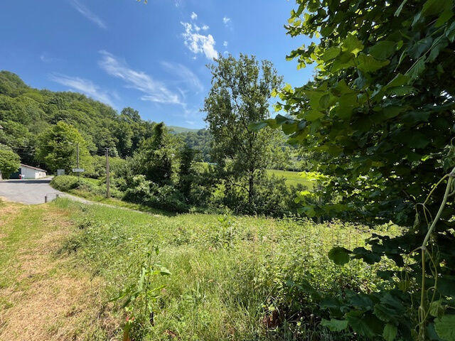 Maison - 185 m² - 8 pièces