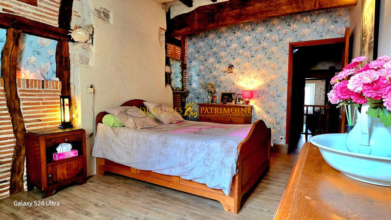 Maison - 205 m² - 5 pièces