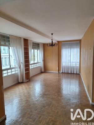 Appartement - 140 m² - 5 pièces