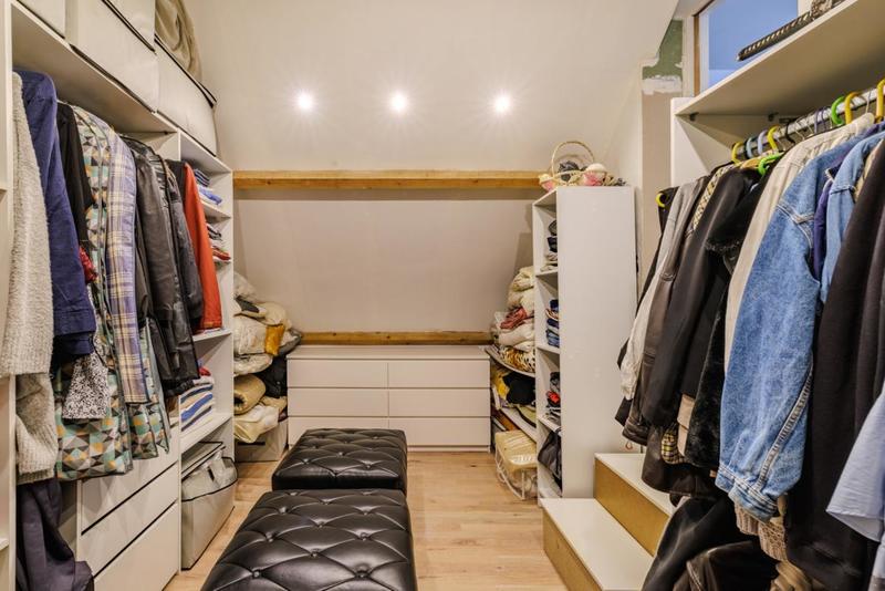 Maison - 143 m² - 7 pièces