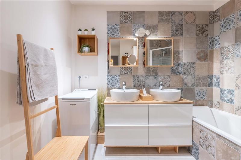 Appartement - 83 m² - 4 pièces