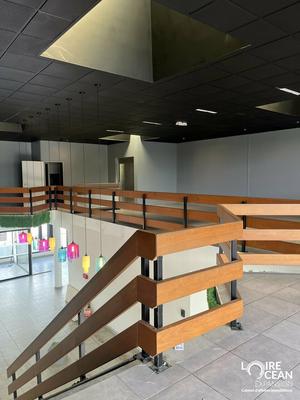 Local commercial - 1 300 m²