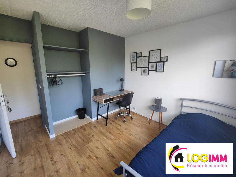 Maison - 102 m² - 7 pièces