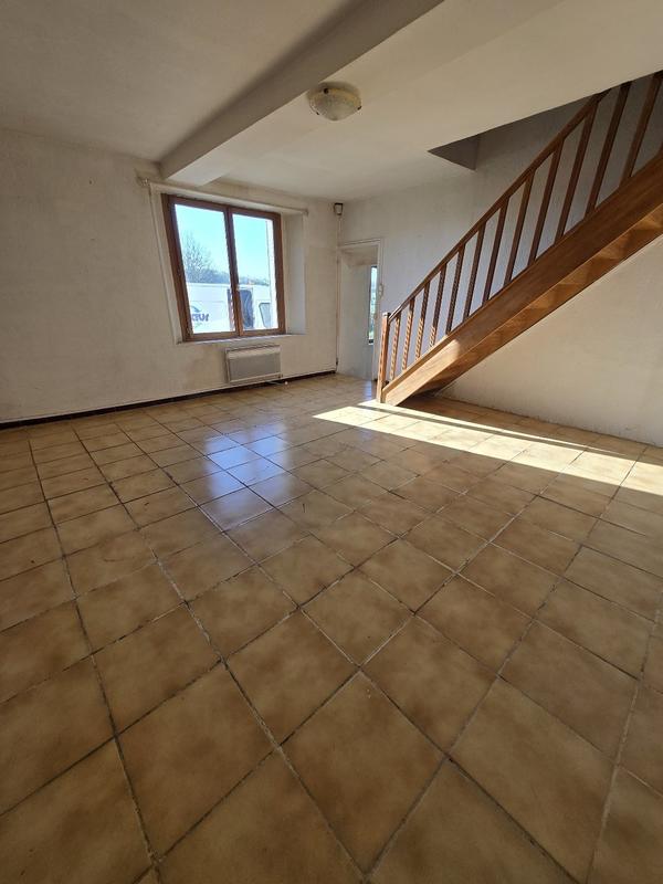 Maison - 90 m² - 3 pièces