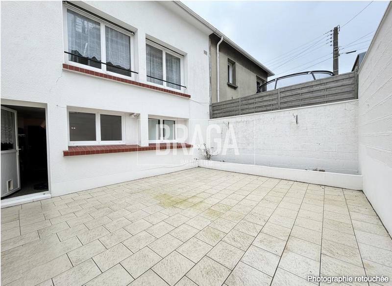 Maison - 107 m² - 5 pièces