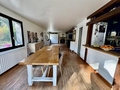 Maison - 148 m² - 6 pièces