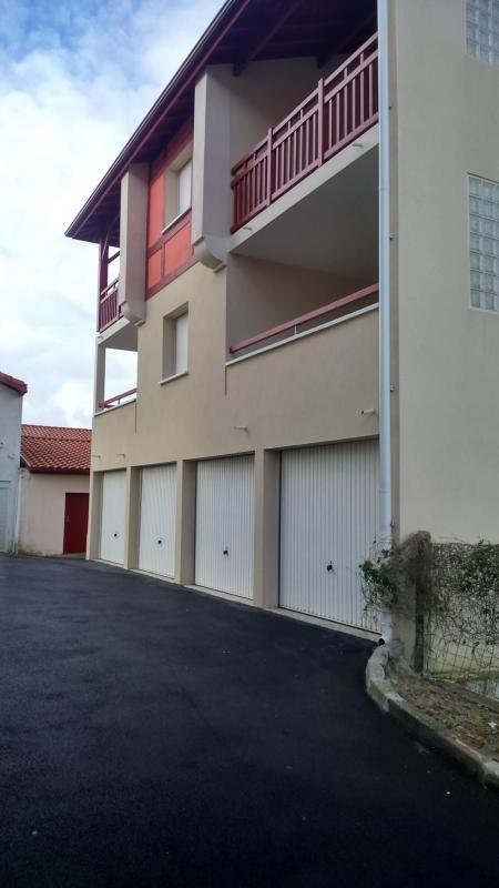 Studio - 28 m² - 1 pièce