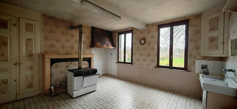 Maison - 218 m² - 4 pièces