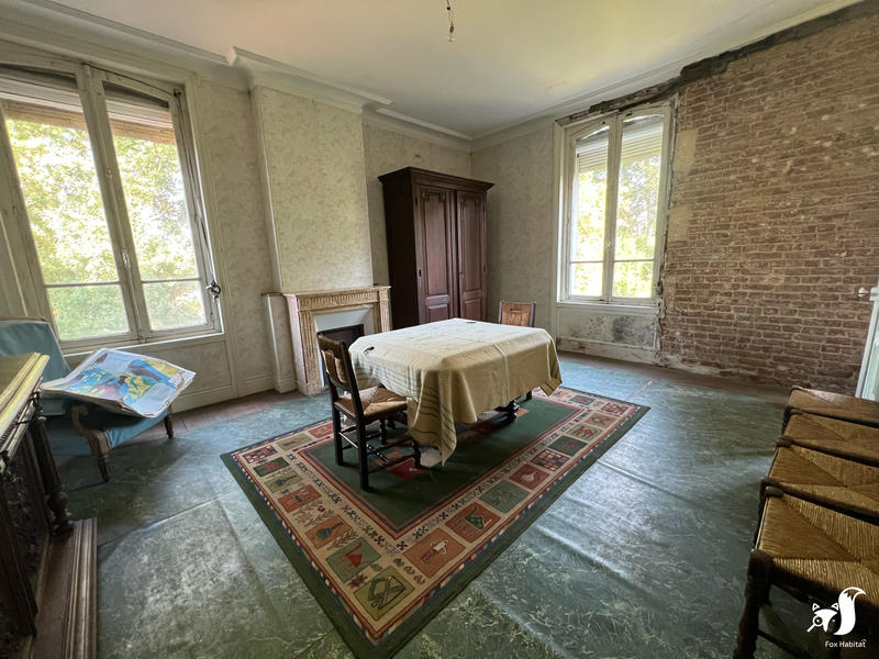 Maison - 500 m² - 14 pièces