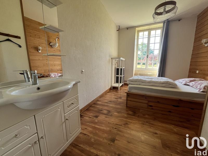 Local commercial - 30 000 m²