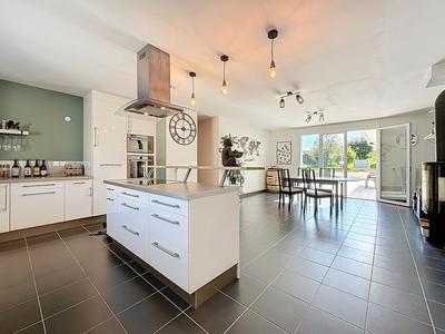 Maison - 125 m² - 6 pièces