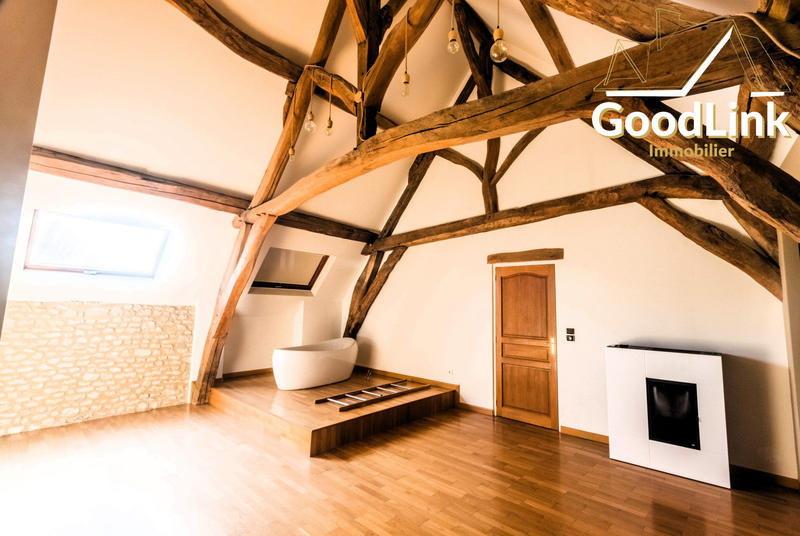 Maison ancienne - 141 m² - 5 pièces