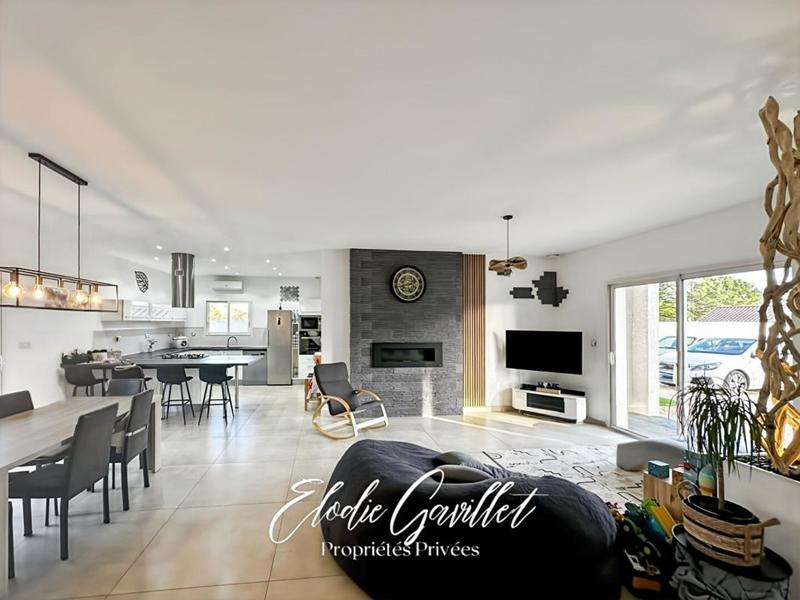 Maison - 132 m² - 5 pièces