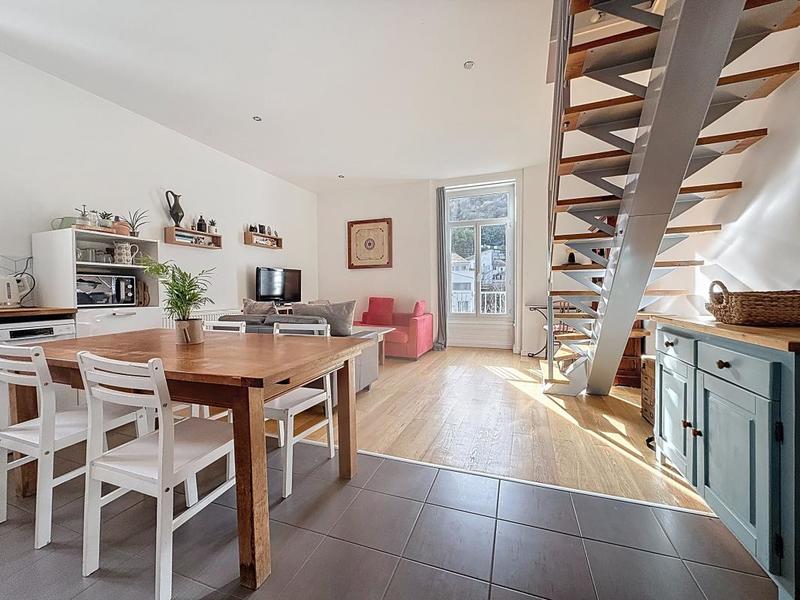 Duplex - 87 m² - 4 pièces