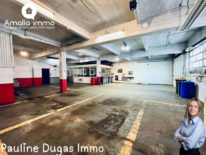 Local commercial - 1 085 m² - 3 pièces