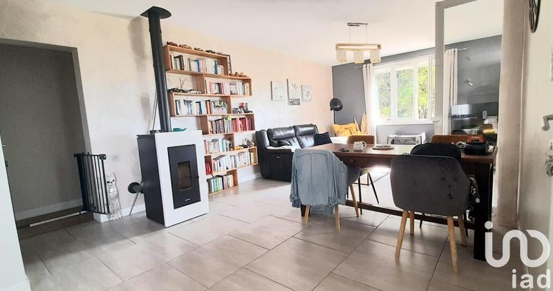 Maison - 95 m² - 4 pièces