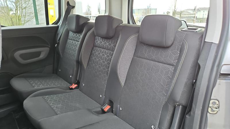 Peugeot Rifter 1.5 BlueHDi 100 Standard Active +