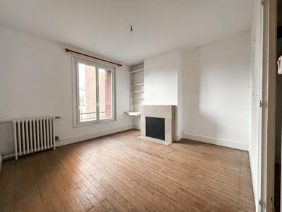 Maison - 85 m² - 5 pièces