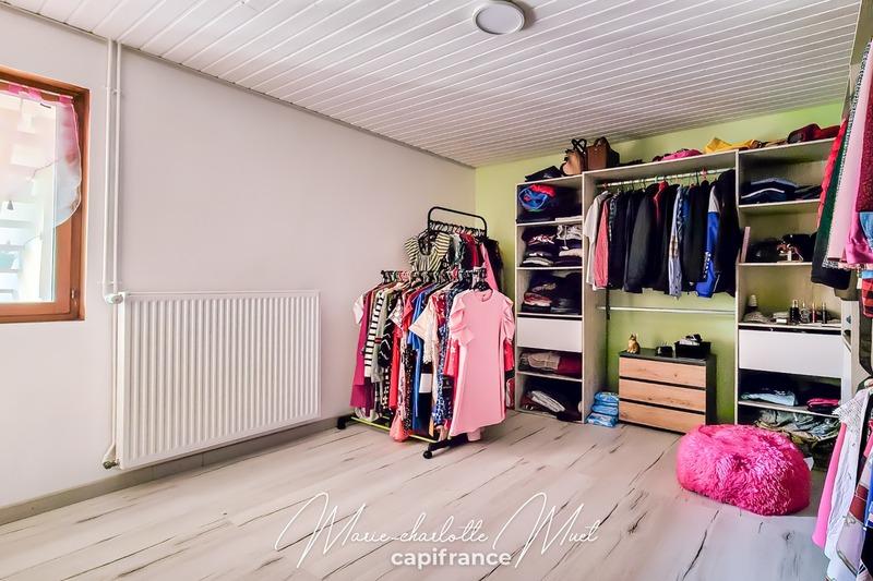 Maison - 111 m² - 4 pièces