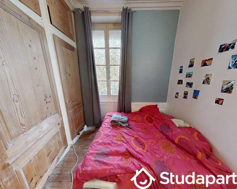 Chambre - 50 m² - 1 pièce