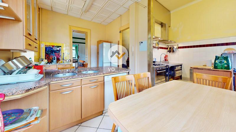 Château - 750 m² - 20 pièces