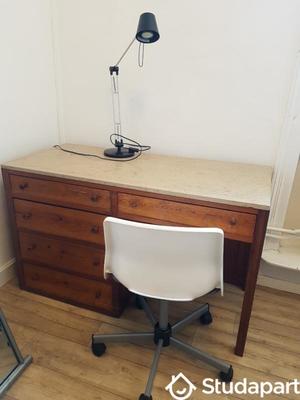 Chambre - 10 m² - 1 pièce