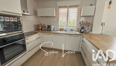 Maison - 114 m² - 5 pièces