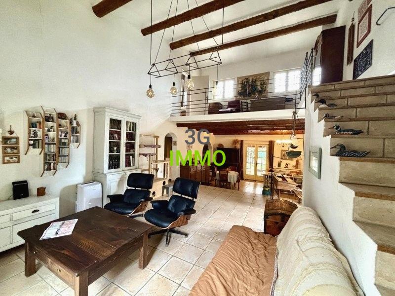 Villa - 134 m² - 6 pièces