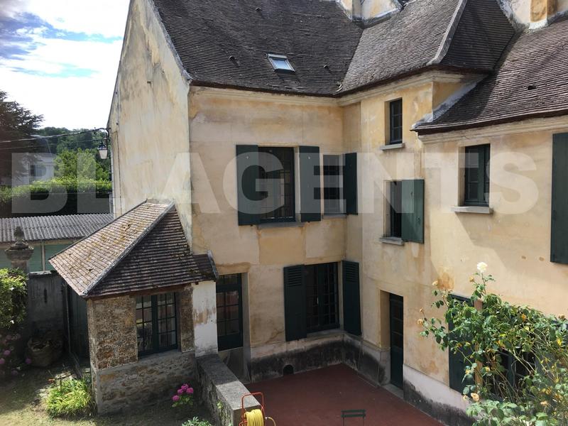 Maison - 156 m² - 7 pièces